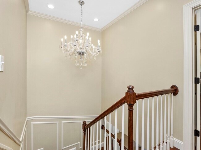 Building Photo - 50 Rowe St