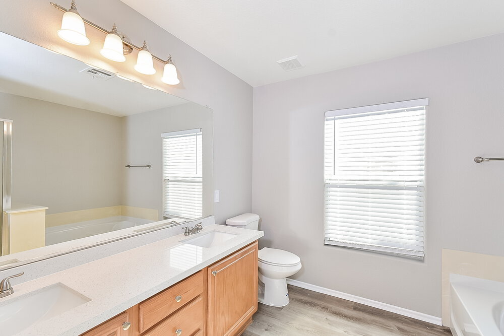 Building Photo - 7620 Emerald Ridge Ct