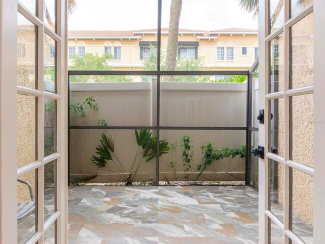 Building Photo - 107 S Obrien St