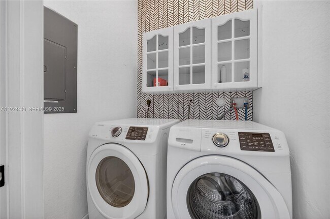 Building Photo - 23734 SW 110th Pl