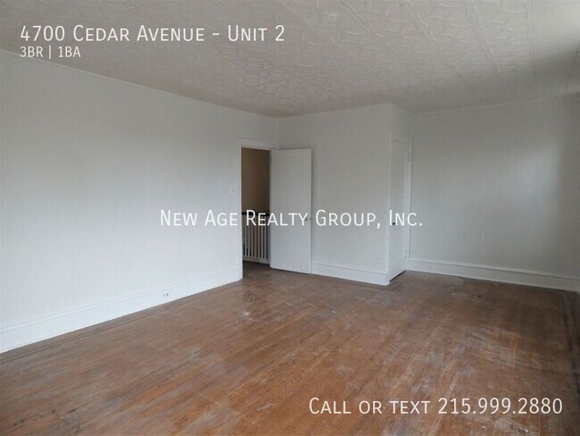 Building Photo - 4700 Cedar Ave