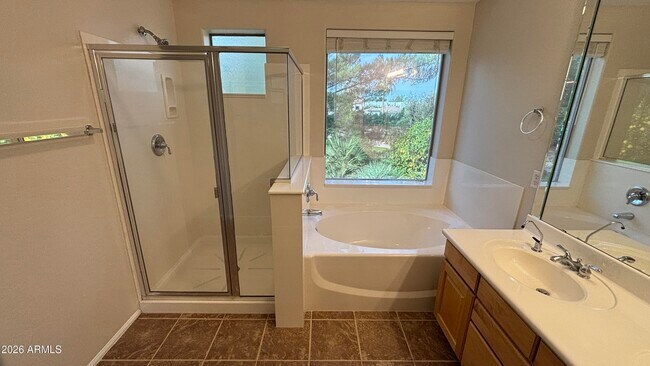 Building Photo - 16718 N 50th Way