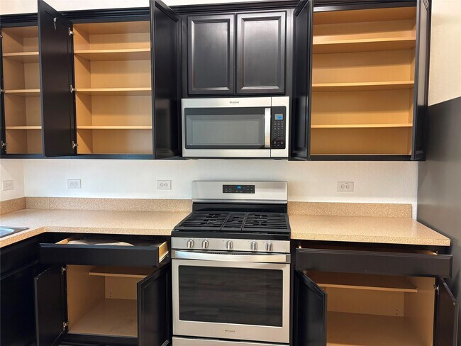 Building Photo - 6703 Cortenridge Ln