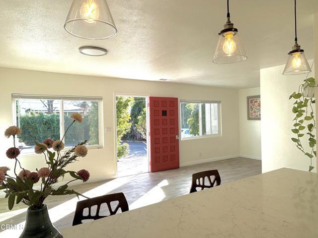 Building Photo - 1552 Atchison St