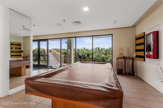 Building Photo - 7415 Aquarina Beach Dr