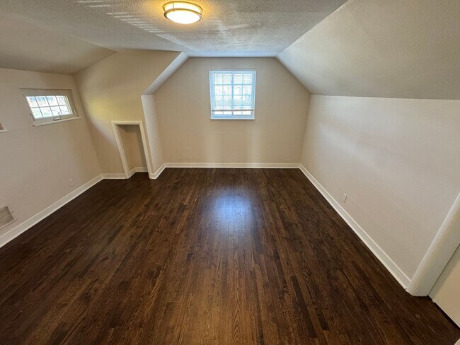 Building Photo - 1186 Rosemary St