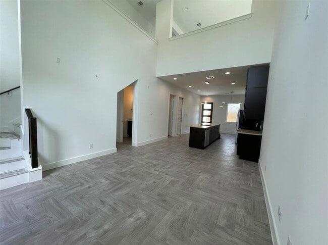 Building Photo - 1703 Cedrocanna Ln