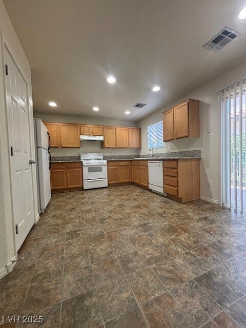 Building Photo - 1026 Monte De Oro Ave
