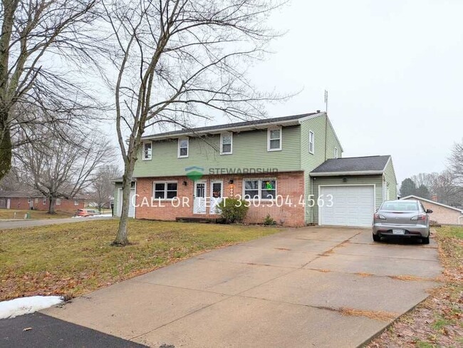 Building Photo - 1752 Bunyan Cir NW