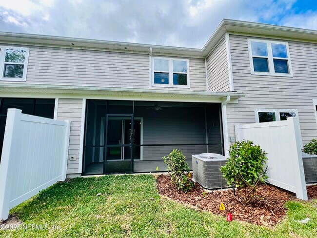 Building Photo - 2657 Sandy Dune Dr