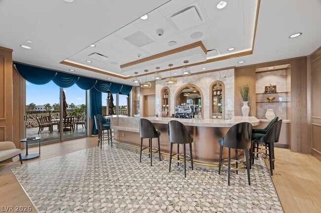 Building Photo - 9103 Alta Dr