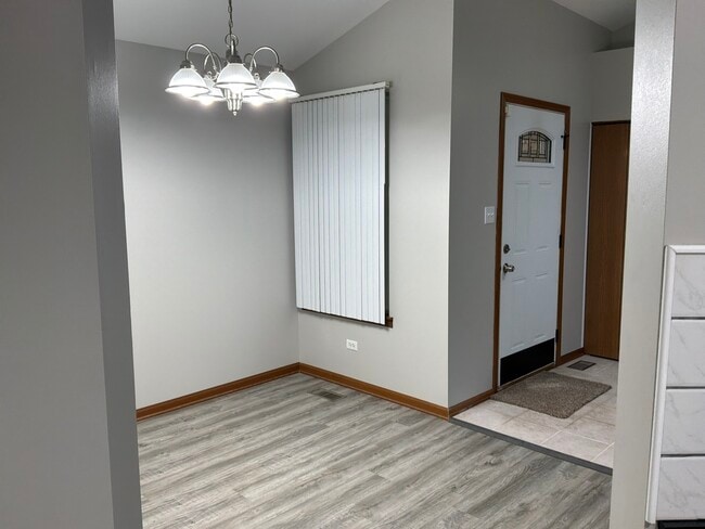 Building Photo - 4410 Mallard Ln