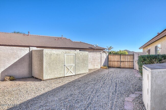 Building Photo - 7720 W Foothill Dr