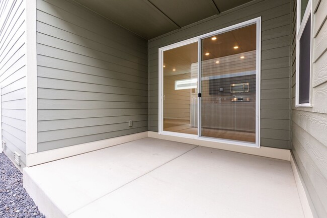 Building Photo - Modern Home for rent in Liberty Lake