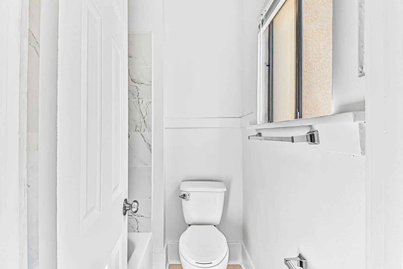 Building Photo - 1074 Obispo Ave