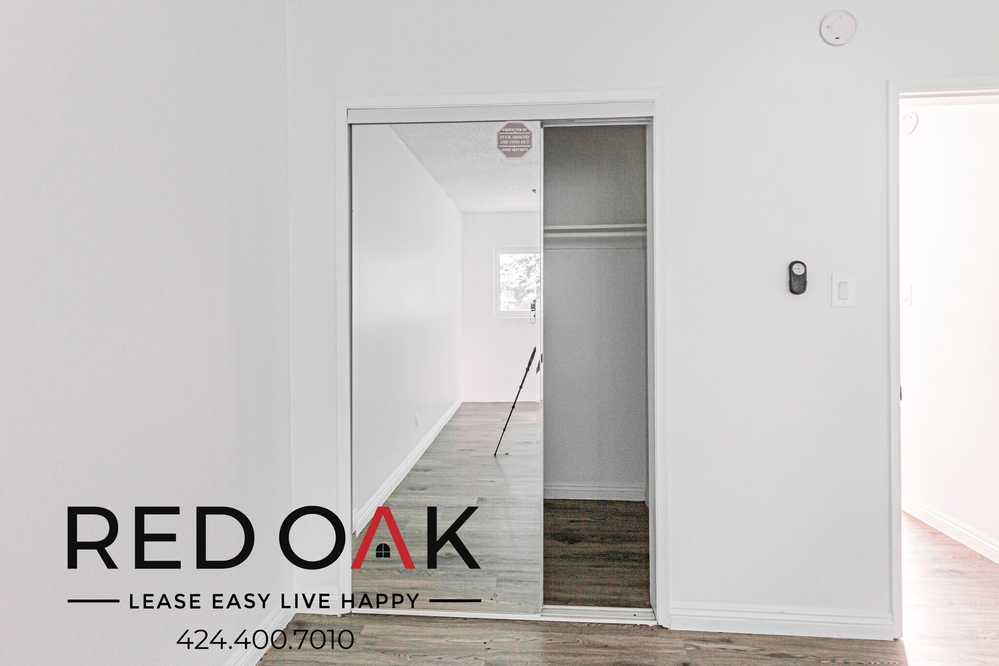 Building Photo - 3401 Club Dr