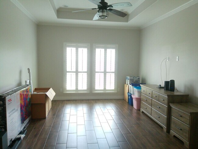 Building Photo - 8206 Big Bend Dr