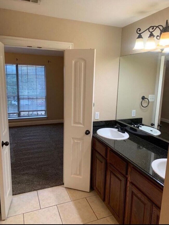 Building Photo - Location....Location....Location....