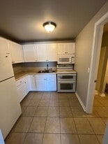 Building Photo - Deerfield Village Apartments