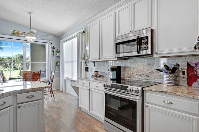 Building Photo - 4932 Worthington Cir