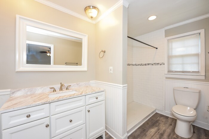 Building Photo - 455 Brookshire Dr