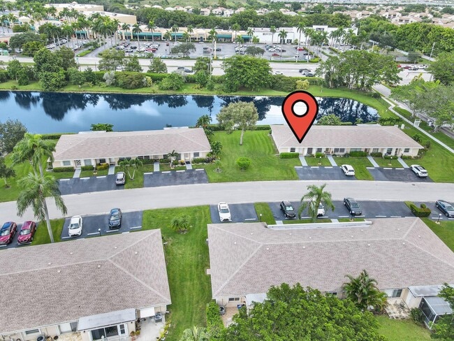 Building Photo - 8807 Bella Vista Dr