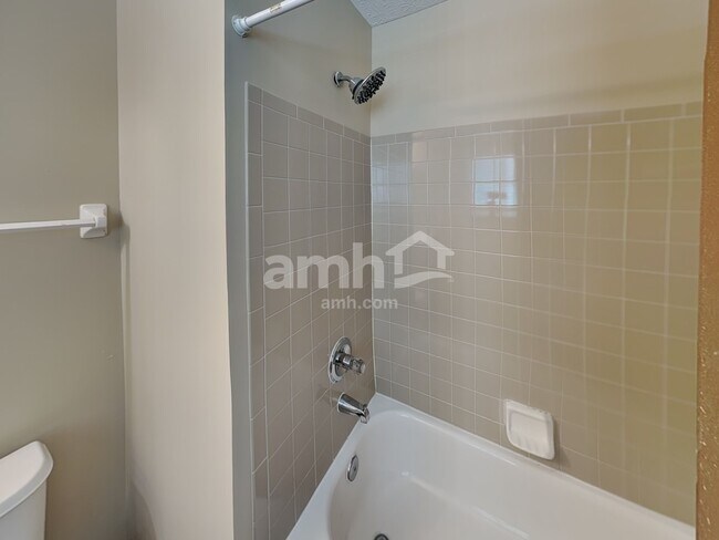 Building Photo - 6647 Hilmar Dr