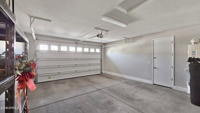 Building Photo - 4536 N 93rd Dr