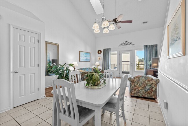 Building Photo - All Inclusive Seasonal Rental Available NO...
