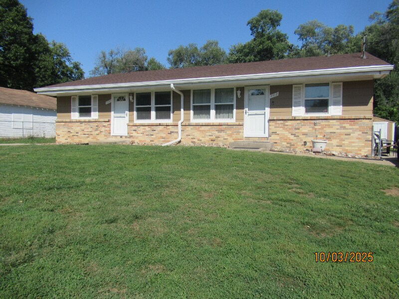 Building Photo - 400 Watrous Ave