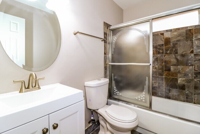 Building Photo - 4800 Harvest Knoll Cove S