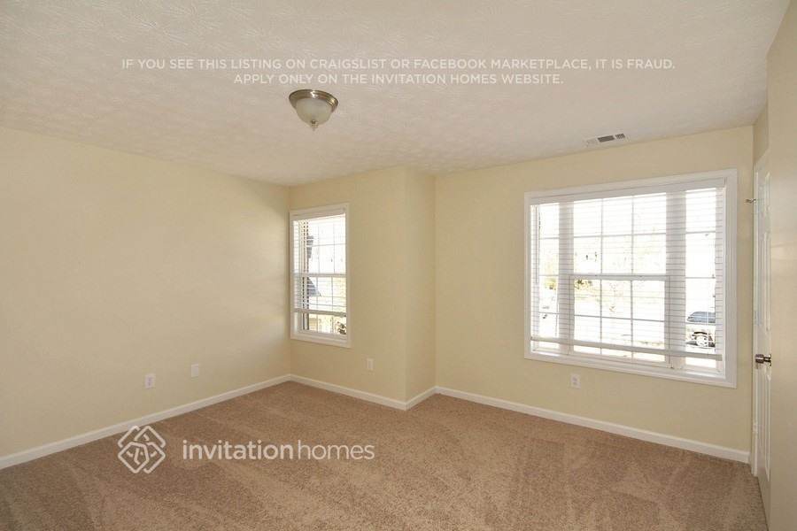 Building Photo - 522 Chadborn Ct