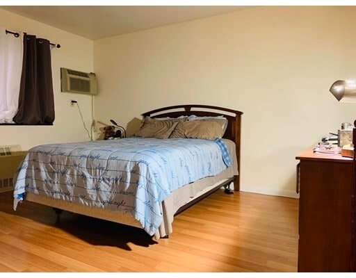 Building Photo - 180 Mountain Ave