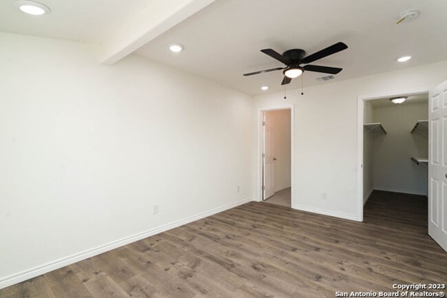 Building Photo - Modern 4BR Retreat with Gourmet Kitchen & Spacious Backyard Oasis