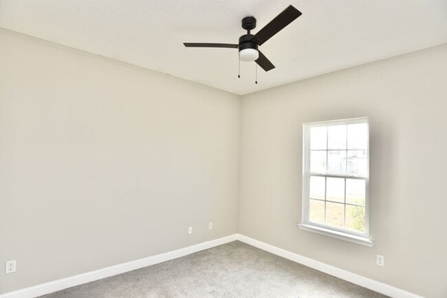 Building Photo - 128 Brasher Dr