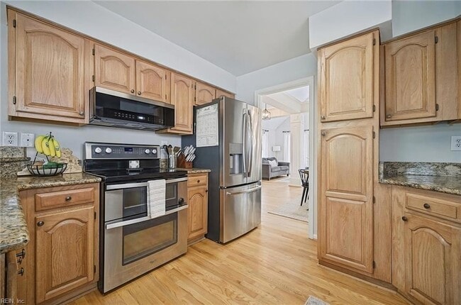 Building Photo - 2653 Christopher Farms Dr