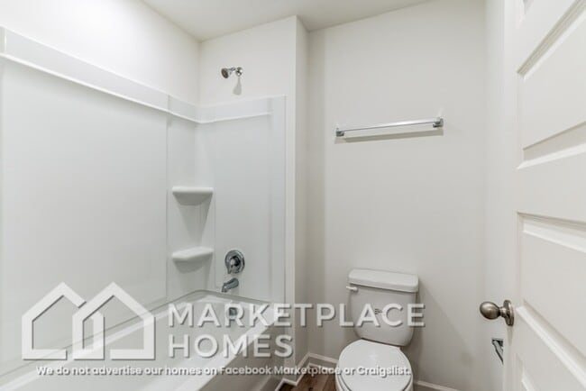 Building Photo - 7334 Wilburton Ln