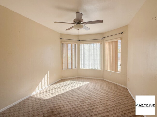 Building Photo - Experience the Epitome of Luxurious Living in this Magnificent 4/3 Gilbert Home!