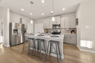 Building Photo - 5516 Madden Ln