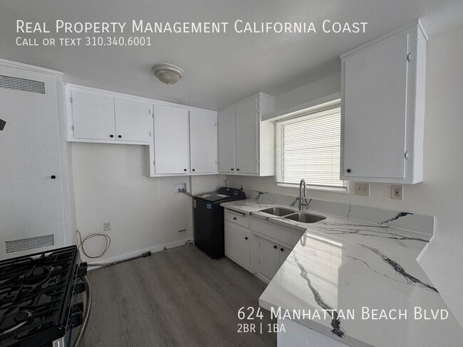 Building Photo - 624 Manhattan Beach Blvd