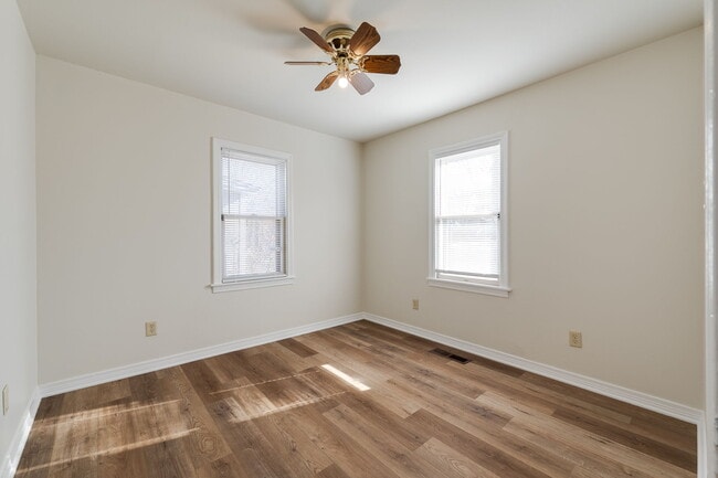 Building Photo - 1322 NW 100th St