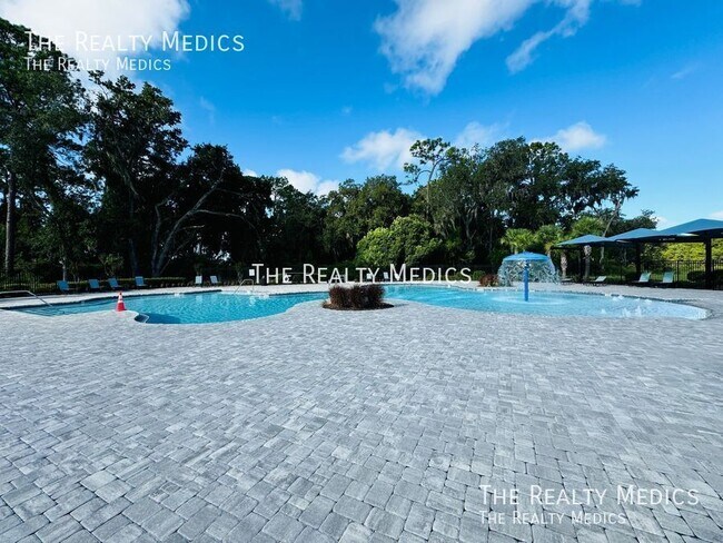 Building Photo - 554 Jett Ln