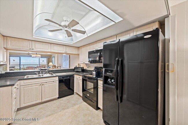 Building Photo - 297 Jimmy Buffett Mem Hwy