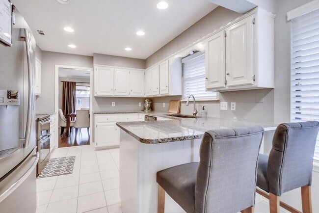 Building Photo - 1332 Chimney Hill Rd