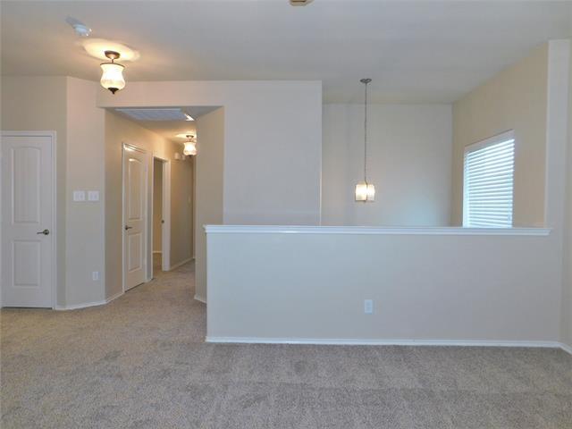 Building Photo - 835 Post Oak Pl