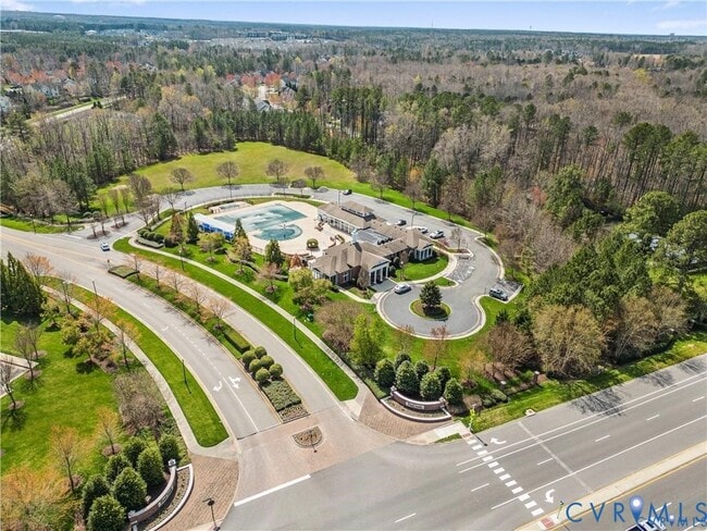 Building Photo - 6454 Fennec Run