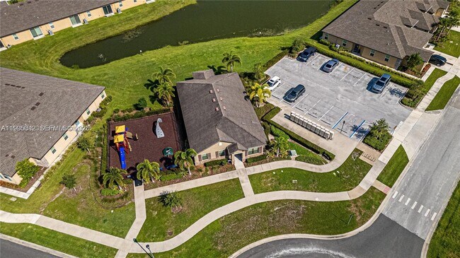 Building Photo - 5204 Jovial Ct