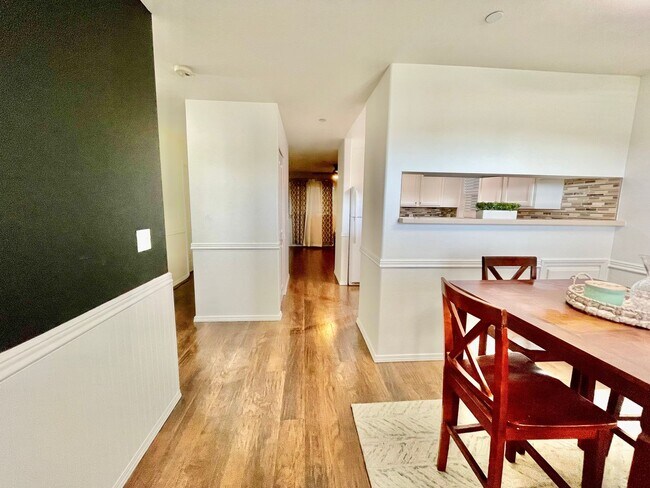 Building Photo - UPPER WEST SIDE- Villas at Kahana Ridge -3 bedroom/2 Bath- Semi Furnished Condo