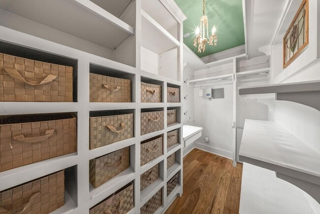 Building Photo - 5100 Lee Ave