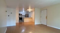 Building Photo - 354 Neponset St